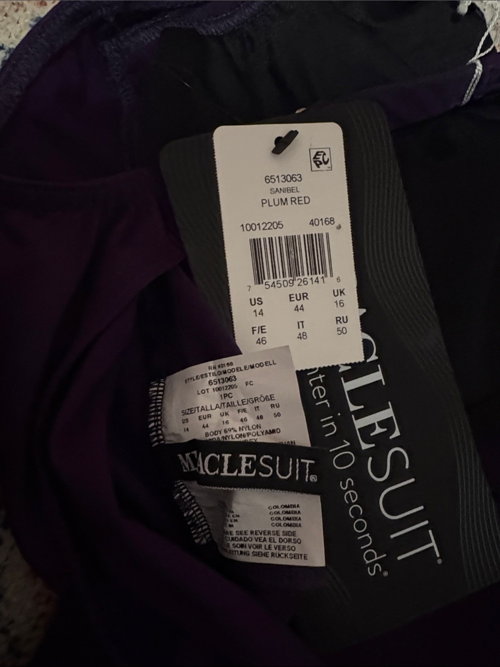 Miraclesuit Sanibel One Piece Swimsuit in Plum Red SZ 14 NWT - Picture 4 of 4